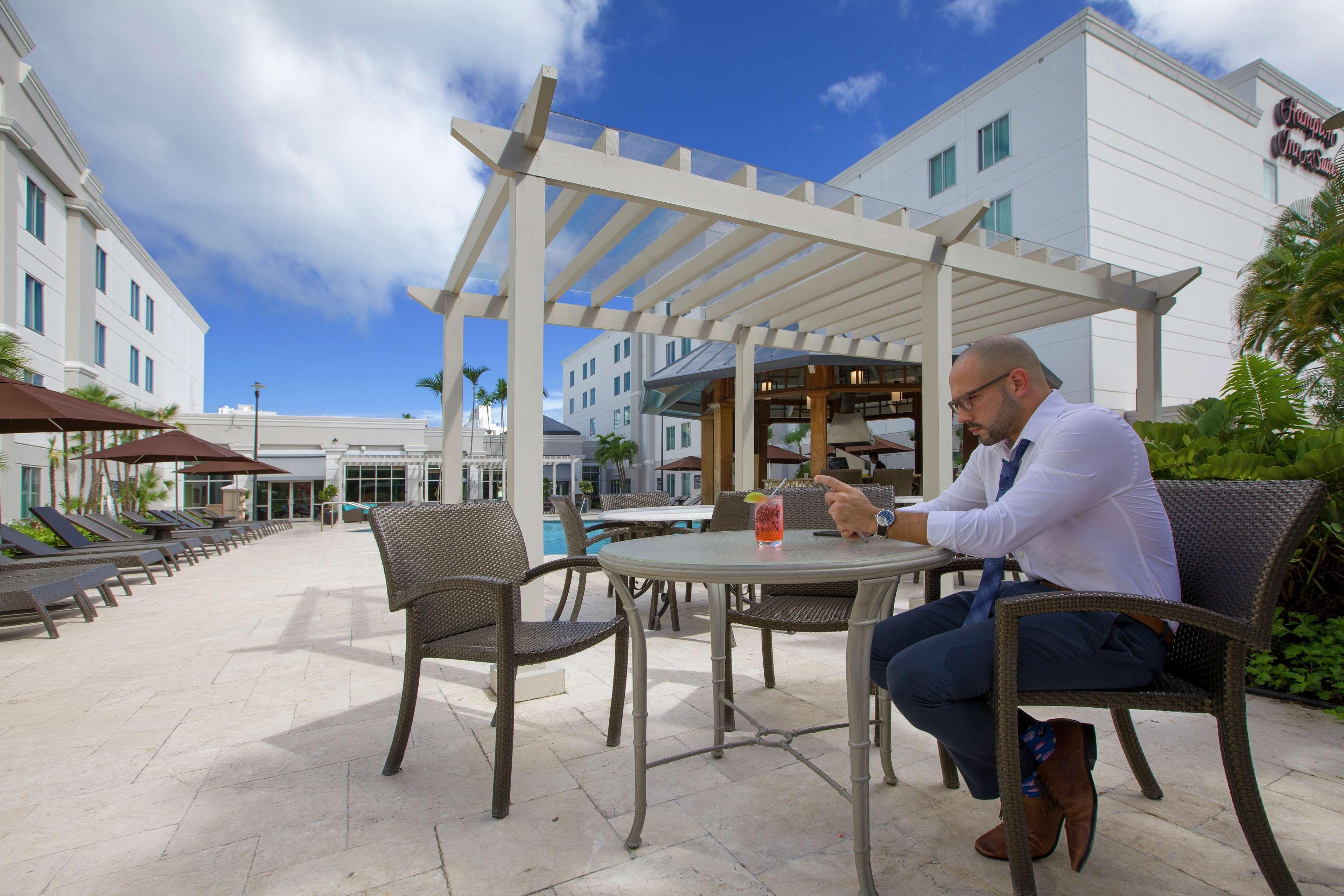 Hampton Inn & Suites San Juan Carolina Eksteriør billede