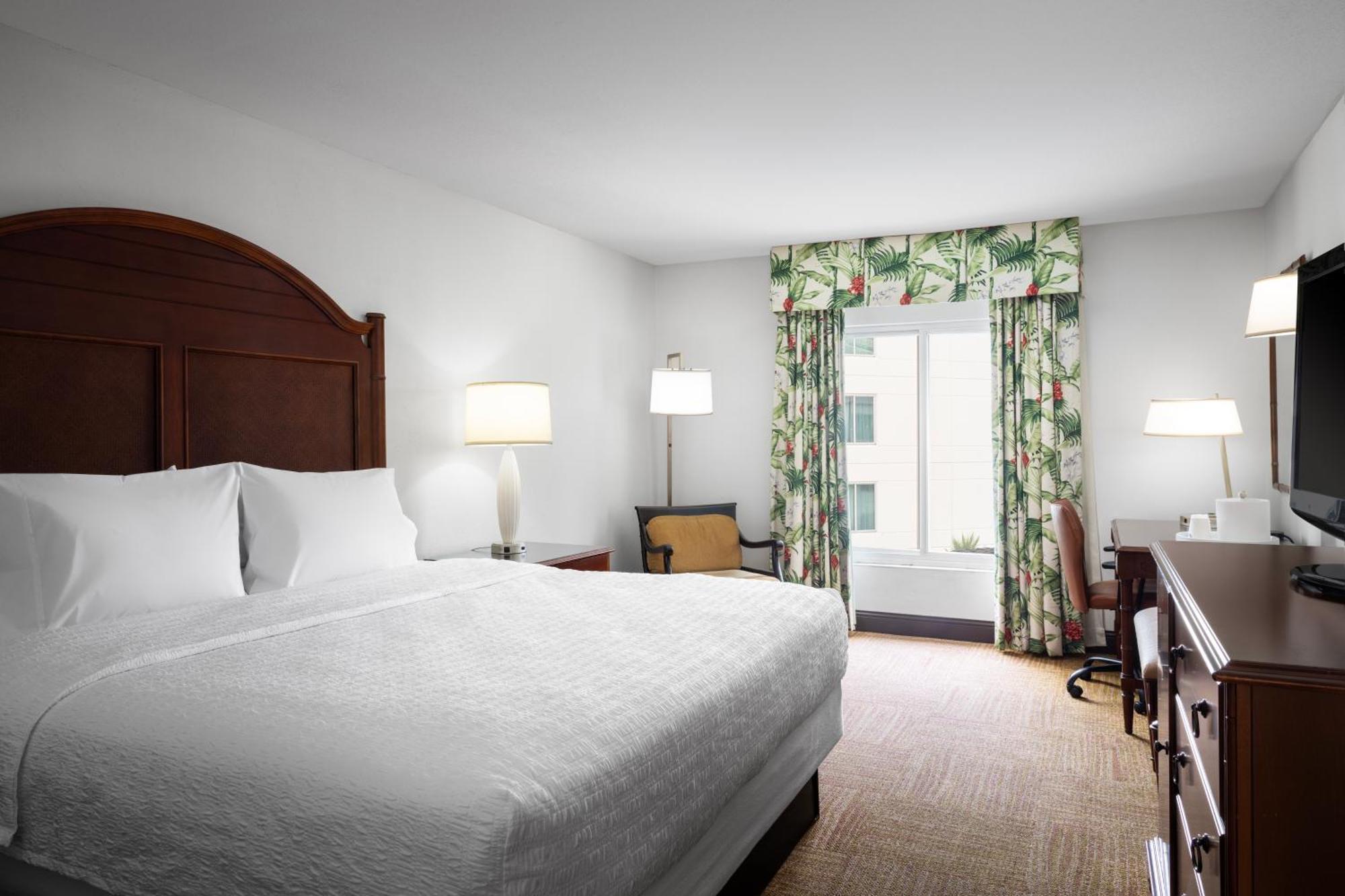 Hampton Inn & Suites San Juan Carolina Værelse billede