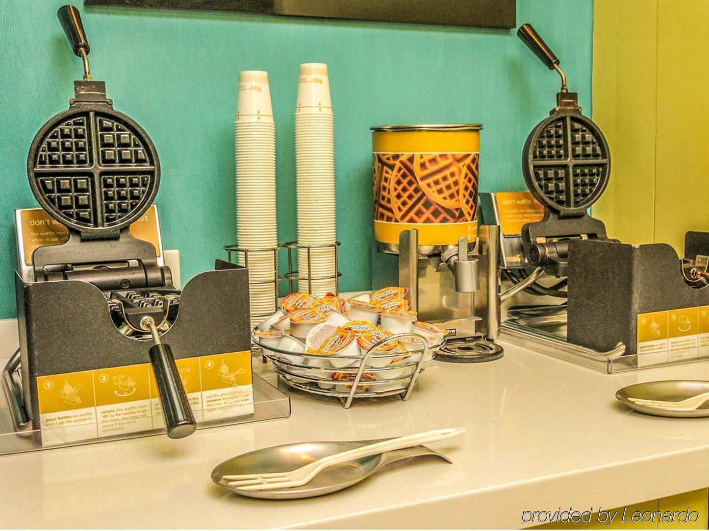 Hampton Inn & Suites San Juan Carolina Eksteriør billede